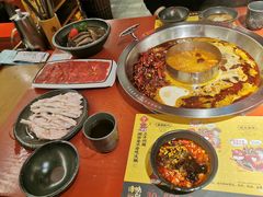 -谭鸭血老火锅(龙湖宝山天街店)
