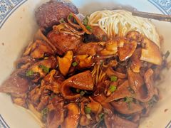 -沪西老弄堂面馆(定西路店)