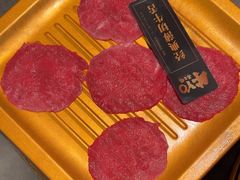 -牛YO寿喜烧·铁板烧和牛火锅自助(市府恒隆店)