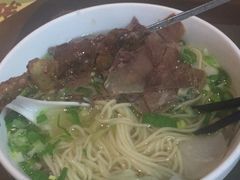 -陇上全荟兰州传统牛肉面(延吉路店)
