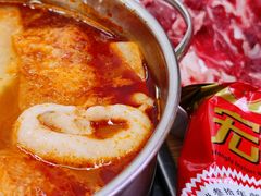 -杨老板·海鲜集市火锅·鲜切牛肉(中防万宝店)
