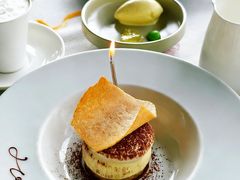 -岷山饭店·THE RIVER HOUSE西餐厅