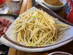 拌干豆腐丝-毛辣果·贵州红酸汤牛肉火锅(西单店)