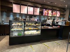 -星巴克臻选(南京金茂览秀城店)