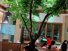 大堂-蜜桃餐厅·伴山(湖滨商业街店)