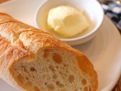 餐前面包-ROAST coffee & eatery