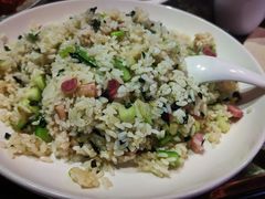 咸肉菜饭-三林本帮馆(中林街店)