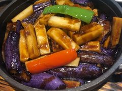 石锅茄子烧年糕-涌上外婆桥(南塘店)