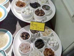 -鹊华居·地道鲁菜·海鲜·融合味(大明湖店)