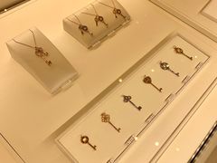 -Tiffany & Co.蒂芙尼
(杭州万象城店)