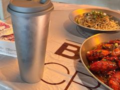 -巴厘龙虾·榜首油焖大虾(音乐学院·沿江酒馆店)