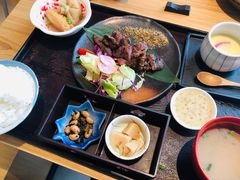炭烧雪花牛肉定食-味太助·银饭食堂(中华城店)
