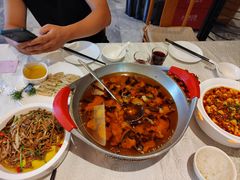 -辣婆婆(航天桥店)