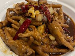 -江城燕子大排档(江汉路步行街店)