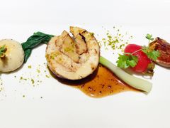 法式煎鹅肝配糖渍樱桃-The V泽惟·低温慢煮料理