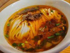 -矮子粉店1985·长沙米粉(湘春路店)