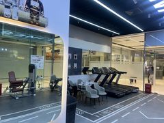 -VLines耀能运动24小时·月付制健身(京广桥店)