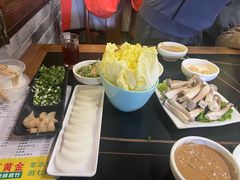 -常赢三兄弟·清真涮肉·清真炒菜(朝阳新城店)