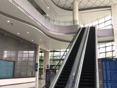 -上海跨国采购会展中心