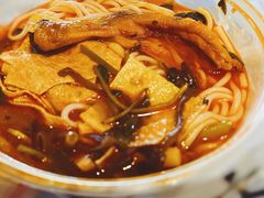 -吉庆桂林米粉·柳州螺蛳粉(港汇广场店)