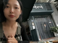 -Be Lived Cafe比例咖啡(摩天轮店)