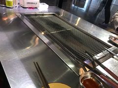 -马路牙子地桌烤肉(工体店)