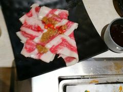 秘制酱汁五花肉-新石器烤肉(东川欧尚店)