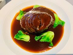 走油蹄膀-屋里厢上海菜馆