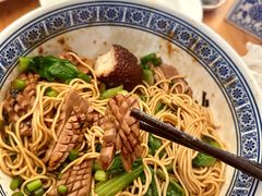 -沪西老弄堂面馆(定西路店)