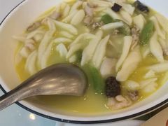 -天外天美食广场(哈尔滨路店)