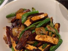 -辛香味烧鱼馆·非遗技艺·排骨红烧肉(光谷医药园店)