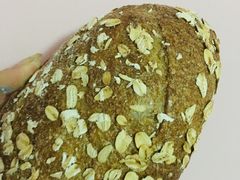 全麦面包-老梦面包 CHEZMOREL(三源里店)