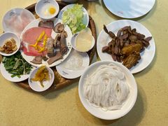-桥香园云南过桥米线(金马碧鸡店)