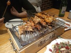 -喝丢一只鞋海鲜烧烤·海肠捞饭(文体街店)