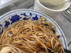 -高师傅特色米粉汤包(建设路店)