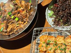 -雀舞云南菜(天津天河城购物中心店)