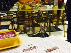 -新大咀港式茶餐厅(宝山万达店)