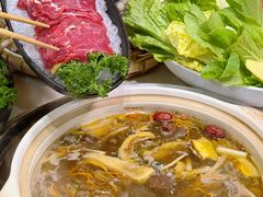 -土连锅·现熬养生汤锅(梁家巷店)