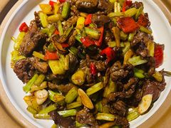 -魏铭鱼头捞饭(晋阳路店)