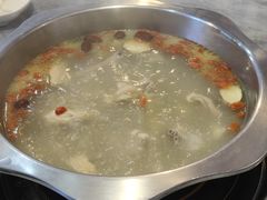 -光头药膳鸡(莱茵小镇店)