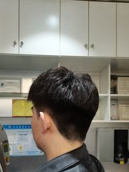 -Tloml salon