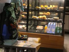 面包甜点陈列柜-星巴克(兰州国芳百货店)