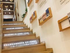 -猫的天空之城概念书店(苏州平江店)