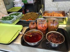 -红鼻子桂林米粉(金唐新光界店)