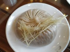 陈士荣蟹黄汤包-鸿运酒楼