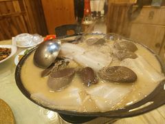 -鹤乡东北菜(崮山路店)