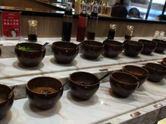自助调料区-呷哺呷哺(河间信发商厦店)