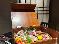 -山川小町·极番烧肉(新地假日广场店)