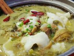 -周鱼小馆石锅酸菜鱼(活力汇店)