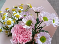 -何兮花店·气球派对鲜花店(马桥银春路万科城店)